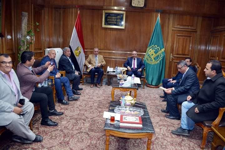 عبد المحسن سلامة في لقائه بمحافظ القليوبية : الصحافة تحمي المجتمع من الأفكار الهدامة والسلوكيات المنحرفة