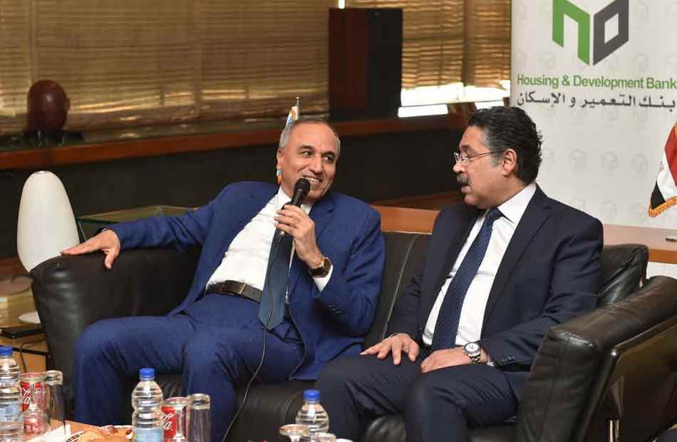عبدالمحسن سلامة: إنشاء أكبر مجمّع للبنوك في وسط القاهرة يضم 5 أفرع كبرى