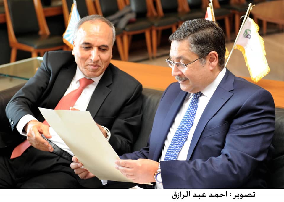 توقيع عقد لتأسيس فرع لبنك التعمير والاسكان بمؤسسة الاهرام