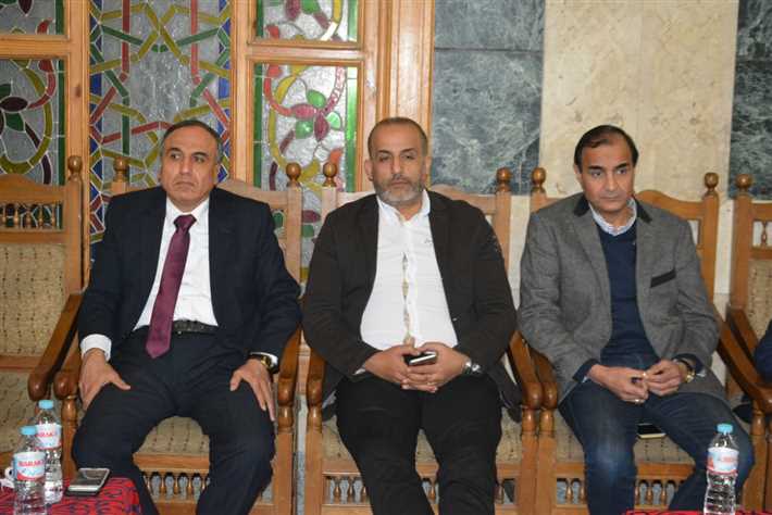 بالصور عبد المحسن سلامة في مقدمة الحضور لعزاء والد أحمد باشا