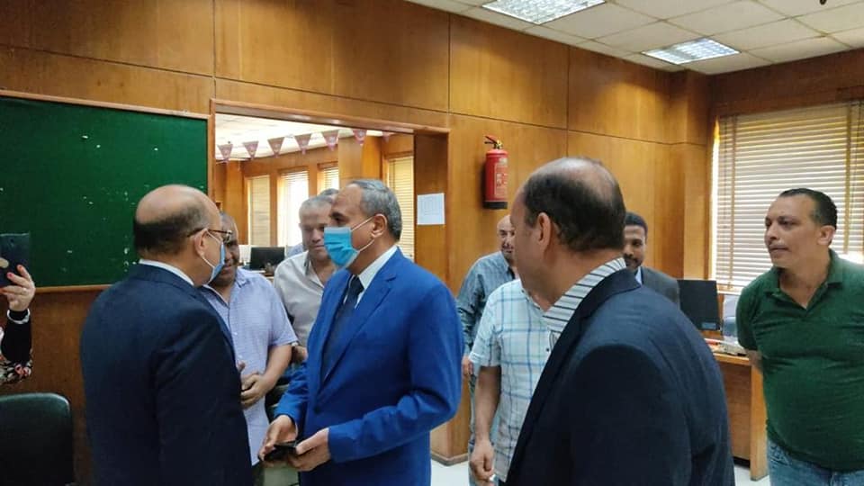 عبد المحسن سلامة يهنىء الزميلات والزملاء بعيد الأضحي المبارك