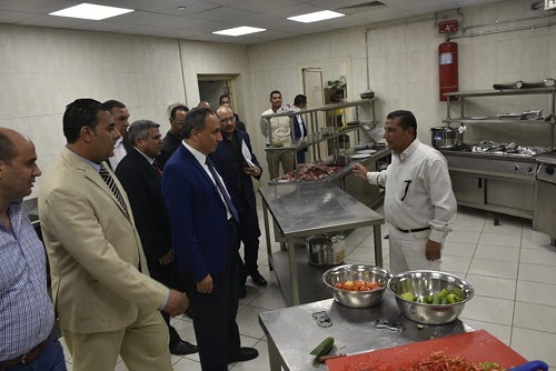 بالصور: عبد المحسن سلامة يطلب تحسين الخدمة بمطعم النقابة علي اعلى مستوى ويتفقد اللمسات الأخيرة لمركز تدريب الصحفيين 