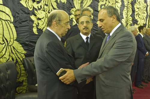بالصور عبد المحسن سلامة يقدم واجب العزاء في الإعلامي حمدي قنديل