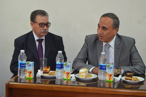 عبدالمحسن سلامة خلال لقائه بصحفيي التعاوني: نجاح حل أزمة الصحف الحزبية المستمرة منذ ١٠سنوات تفتح الأمل لحل مشكلات الصحفيين بالصحف الخاصة