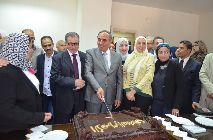 بالصور عبد المحسن سلامة مع صحفي الأهرام التعاوني: الأهرام قادر على النجاح وتخطي الصعاب وتطوير القطاعات الاستثمارية..