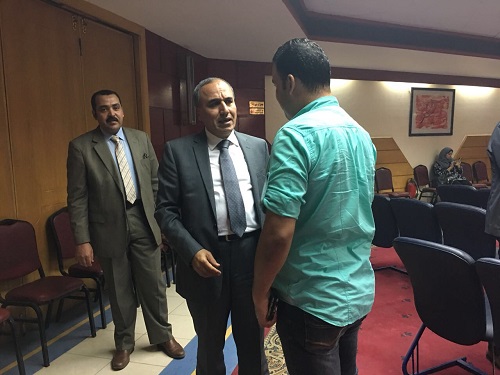 بالصور خاص:عبد المحسن سلامة يتفقد صور معرض فرحة مصر بالتأهل لكأس العالم في نقابة الصحفيين