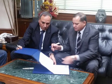 بالصور: عبد المحسن سلامة يوقع بروتوكول تعاون مع رئيس جامعة سوهاج